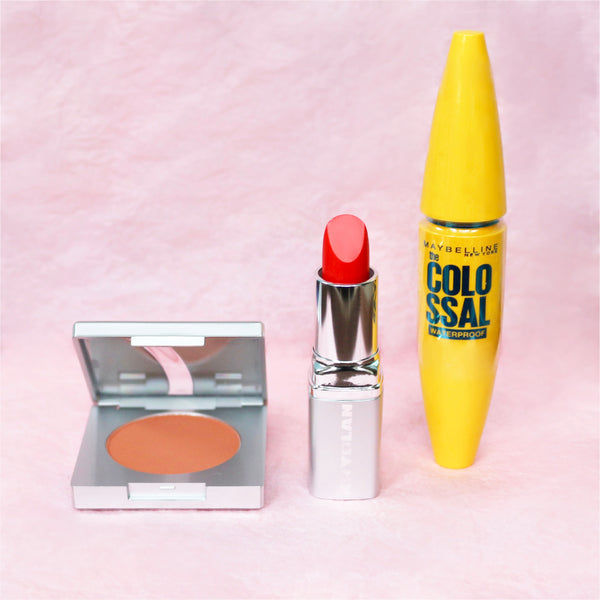 cheek lip and eye makeup kit. Makeup gift set below £30. Makeup kit below £30. Orangey red lipstick blusher makeup kits 
